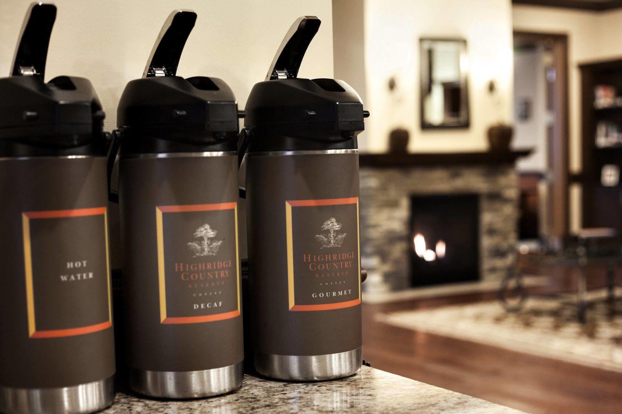 Country Inn & Suites By Radisson, Indianola, Ia Luaran gambar