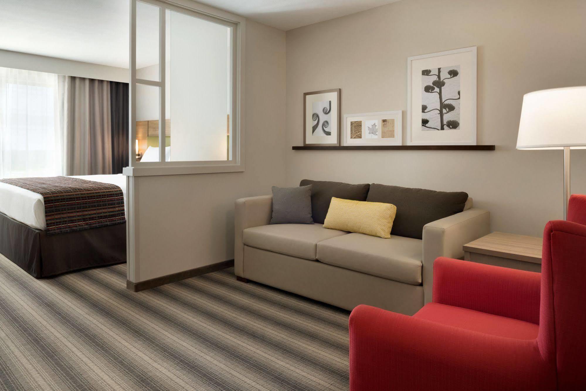 Country Inn & Suites By Radisson, Indianola, Ia Luaran gambar